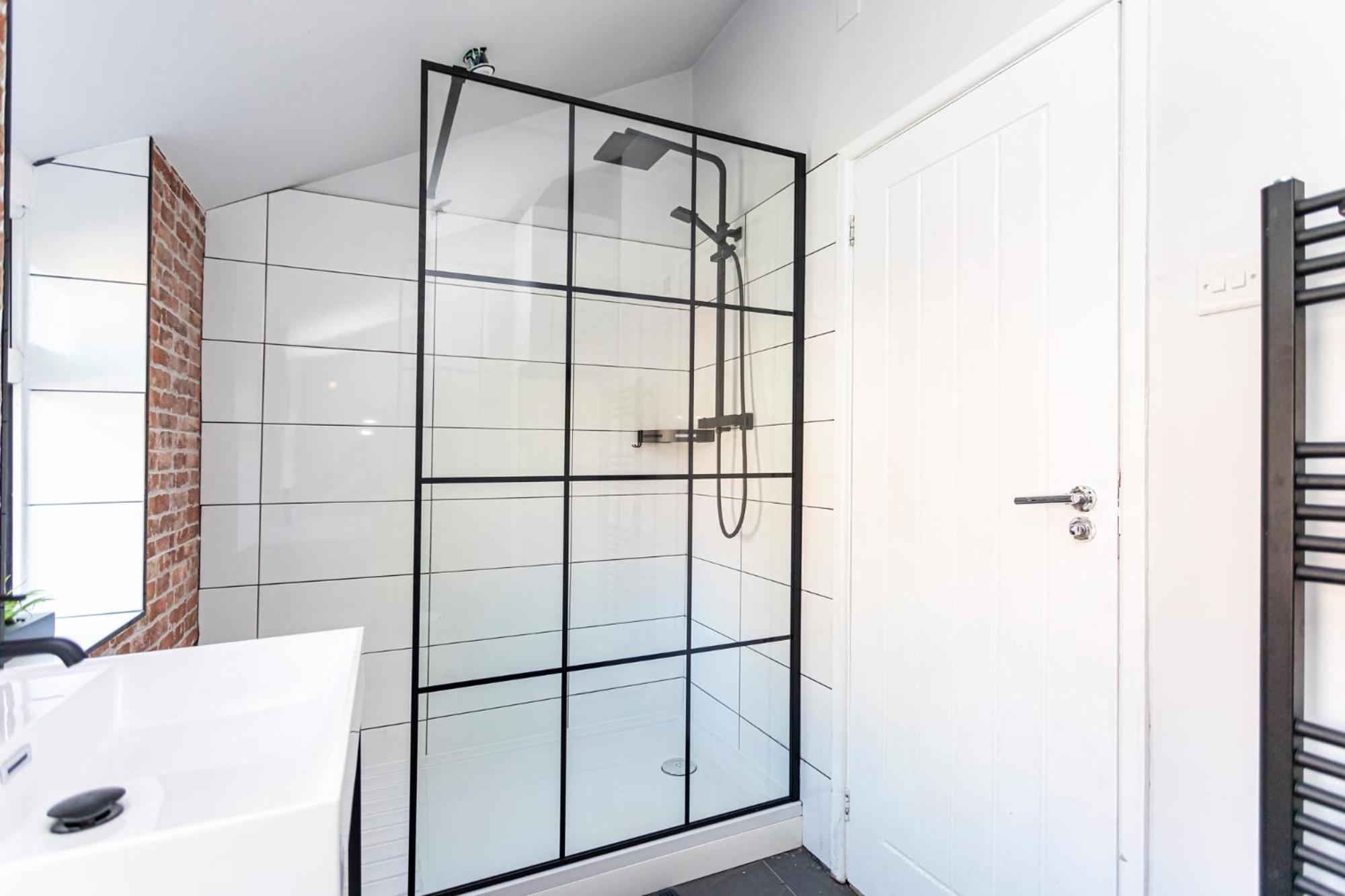 Modern 3 Bed, Heart Of Ashley Cross, 5 Mins To Sandbanks Poole Exterior foto